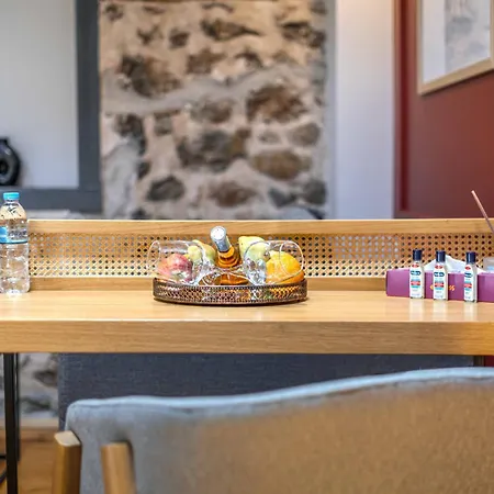 Belle Athenes - Luxury Rooms At Monastiraki Railway Station Extérieur photo