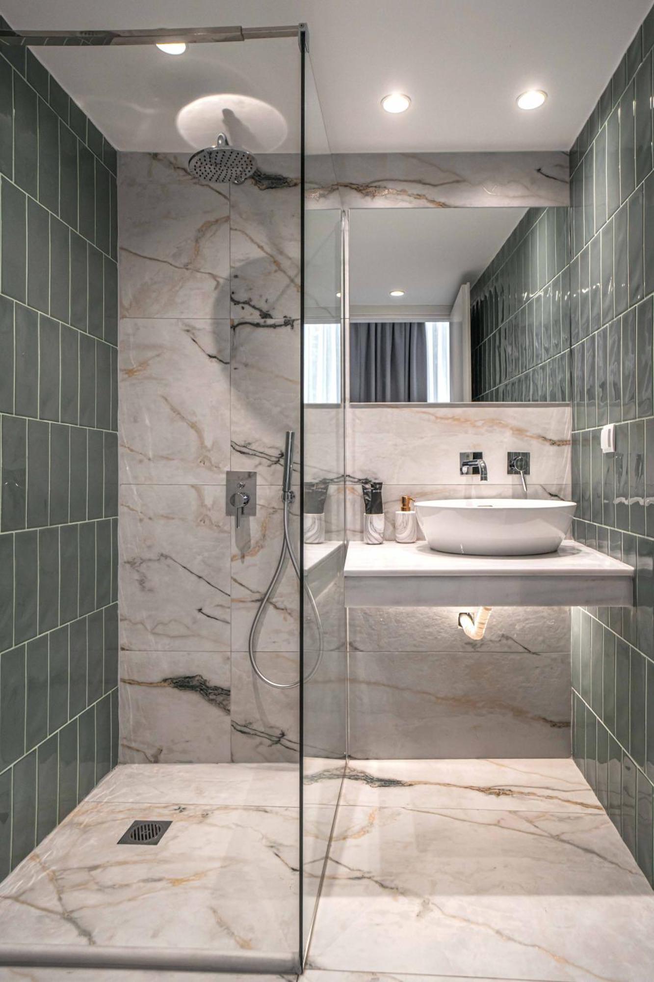Belle - Luxury At Monastiraki Railway Station Hotel *