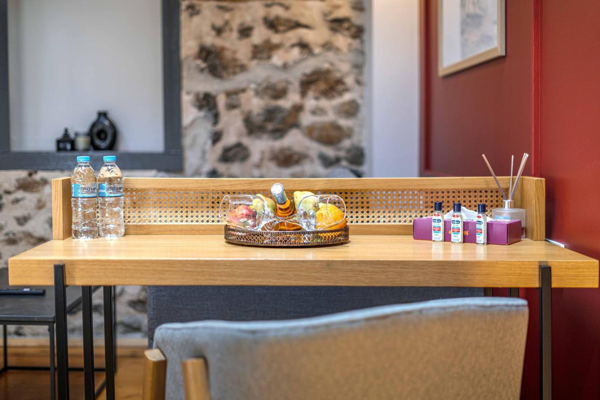 Hotel Belle - Luxury At Monastiraki Railway Station *