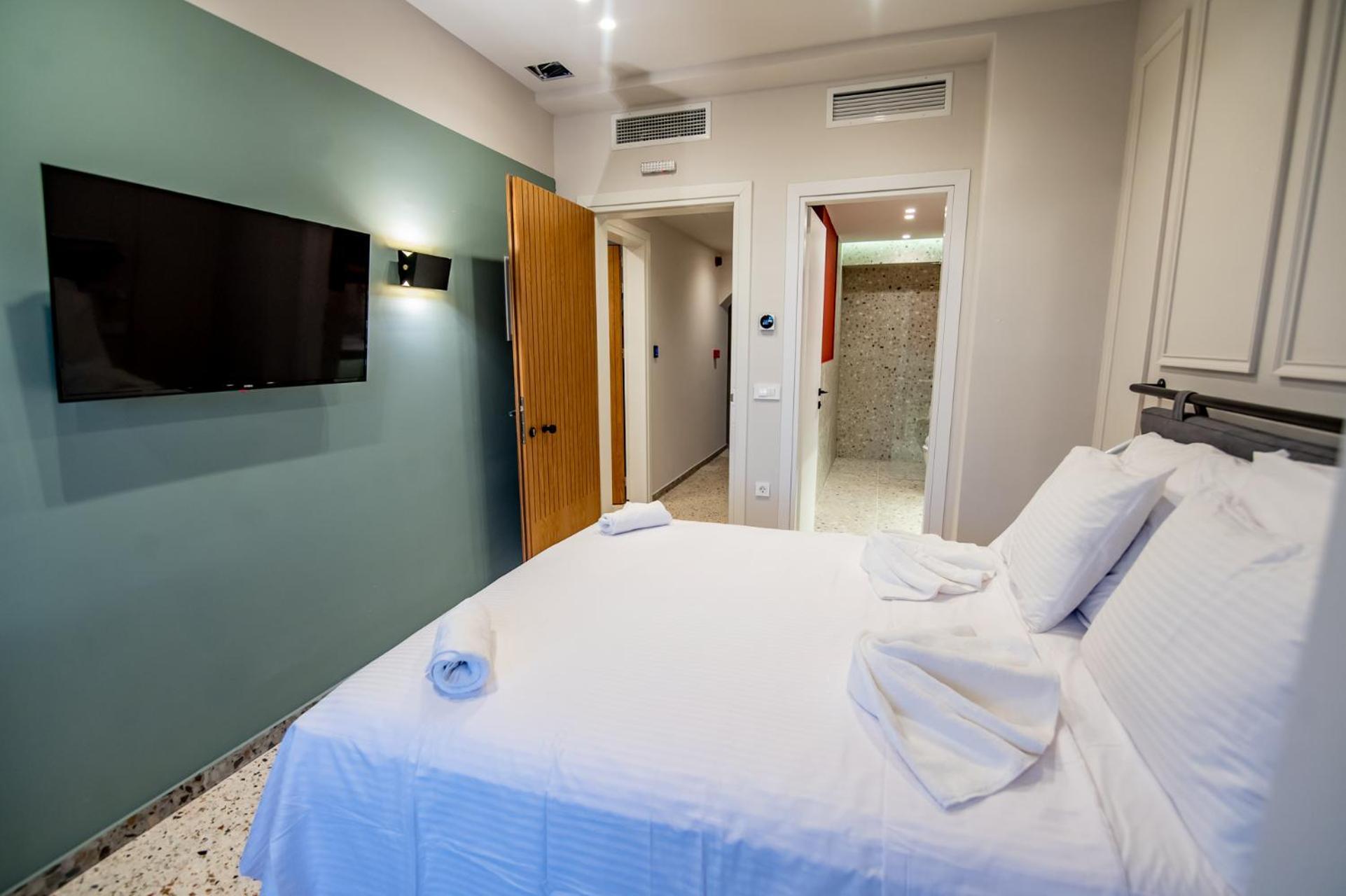 Belle - Luxury At Monastiraki Railway Station *